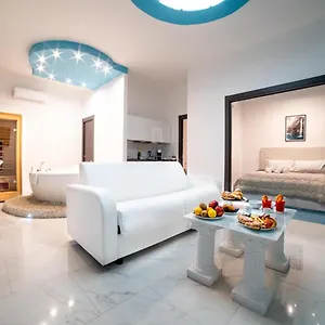 Tiffany & Babylon Luxury 5*, Neapel Italien